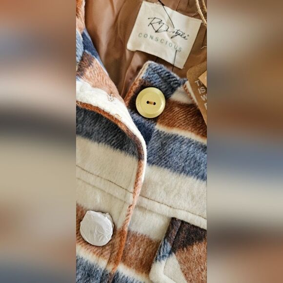 Nwt Rd style shacket - Picture 3 of 5